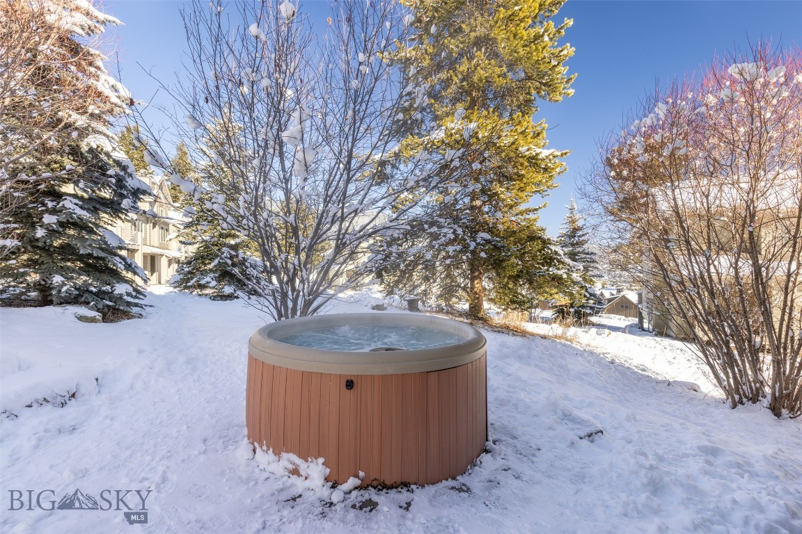 27 Antler Drop Court