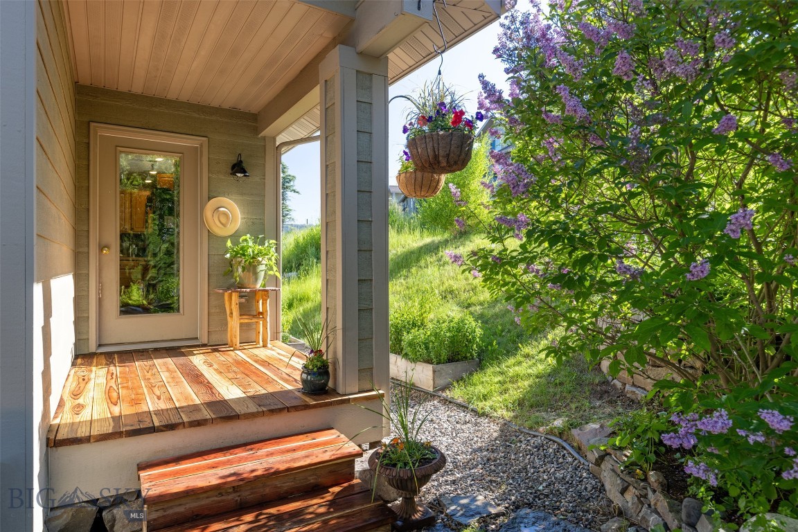 27 Antler Drop Court