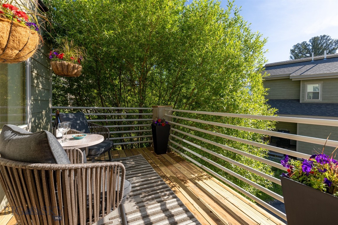 27 Antler Drop Court