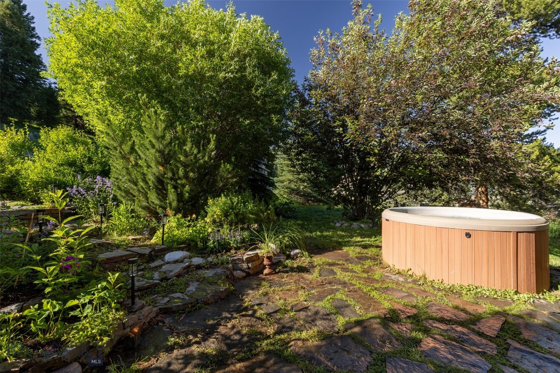 27 Antler Drop Court