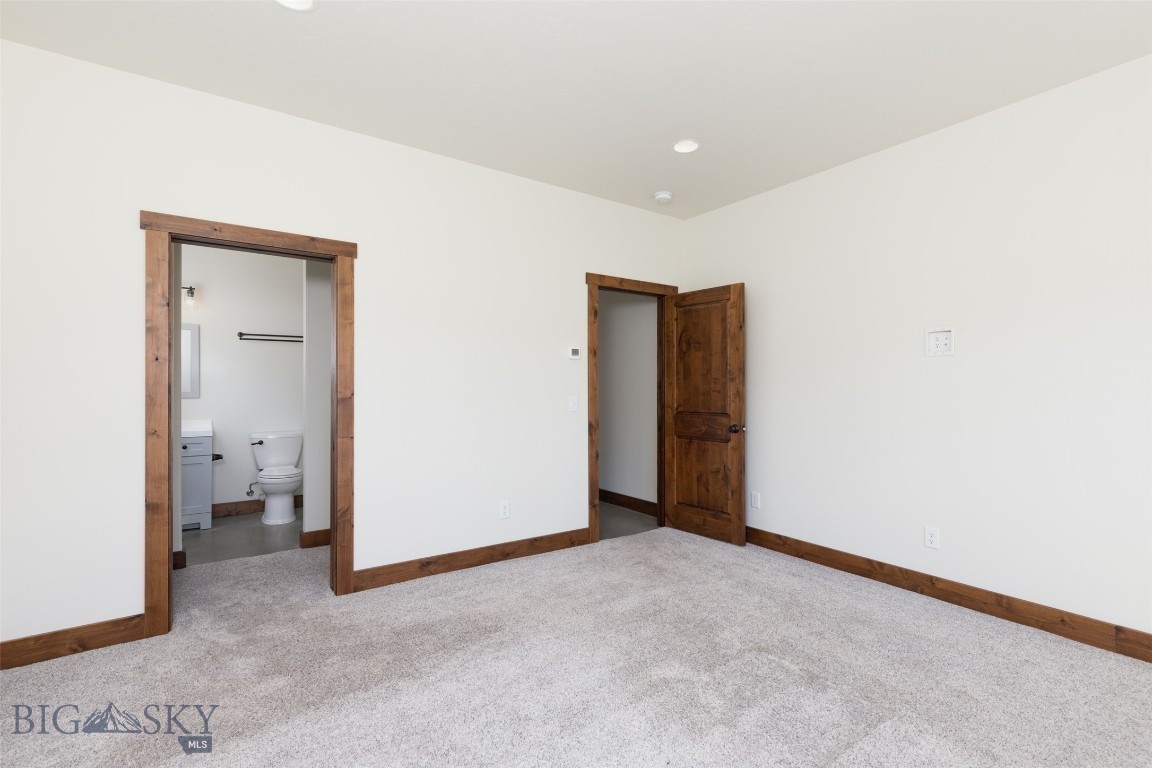100 Anaconda Drive