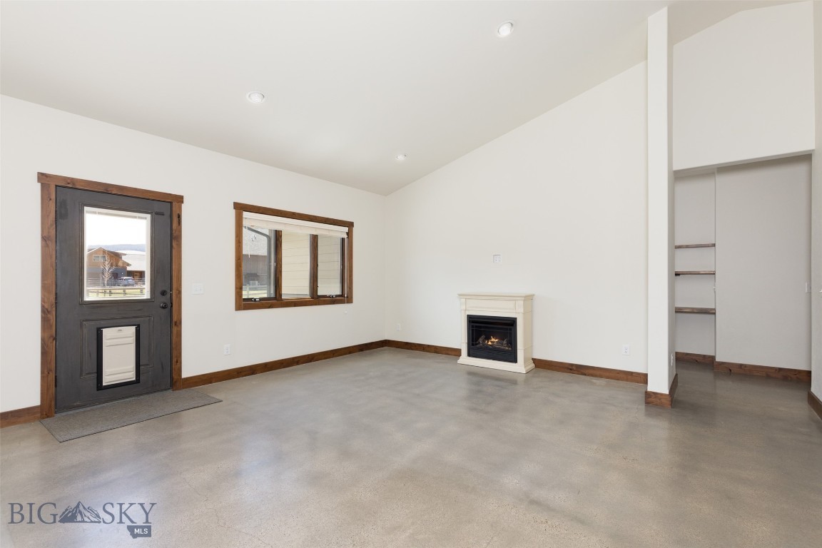 100 Anaconda Drive