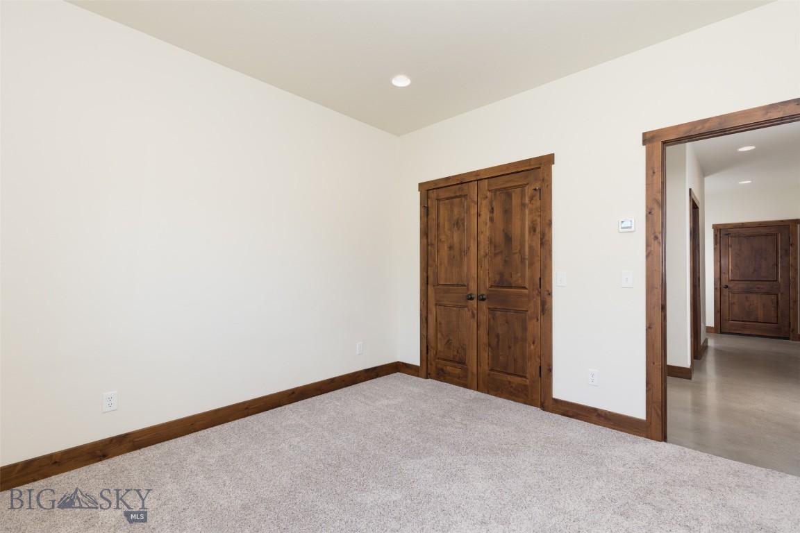 100 Anaconda Drive