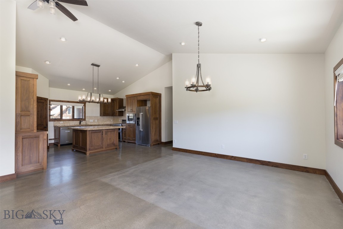 100 Anaconda Drive