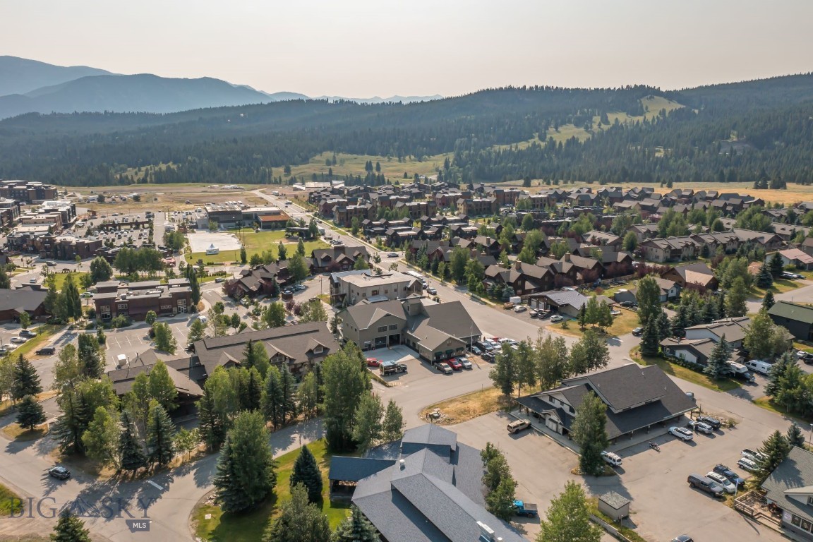 115 Aspen Leaf Drive 1E