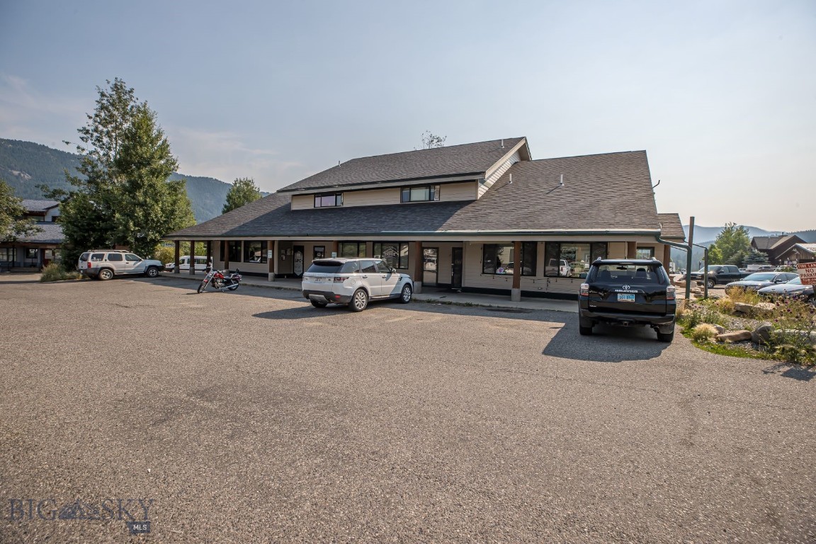 115 Aspen Leaf Drive 1E