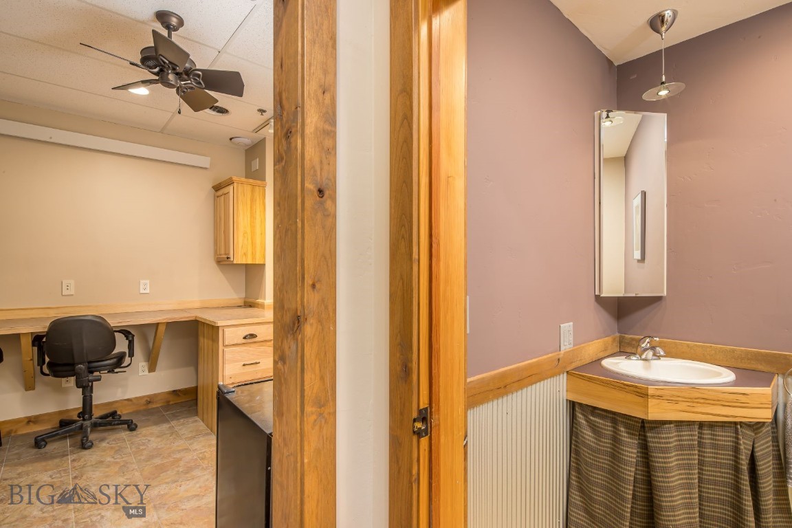 115 Aspen Leaf Drive 1E