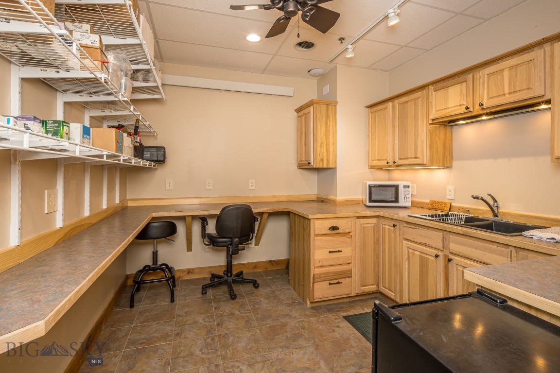 115 Aspen Leaf Drive 1E