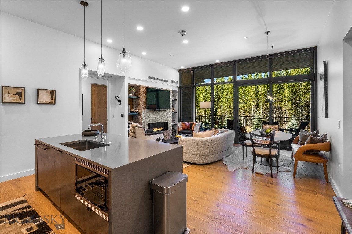 4 Boathouse Unit 213 R2