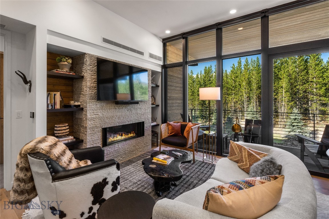 4 Boathouse Unit 213 R2