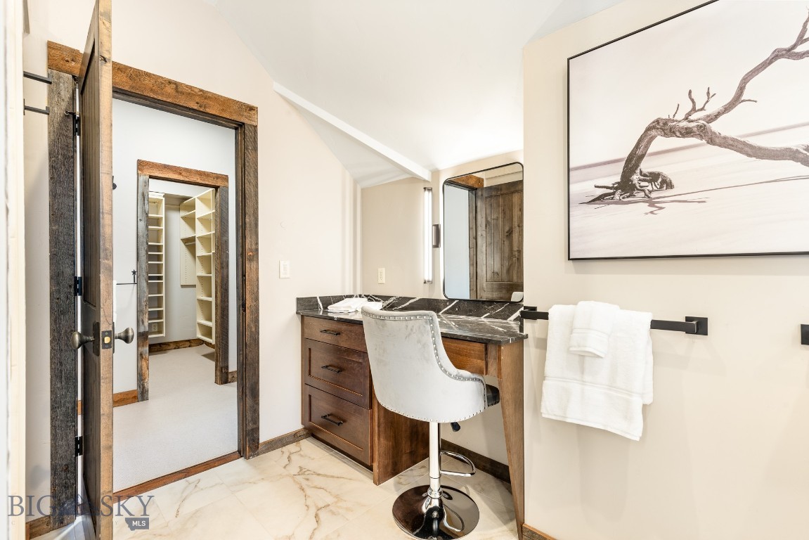 140 Misty Way