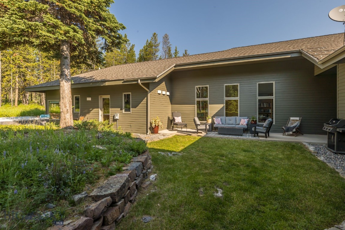 214 W Pine Cone Terrace