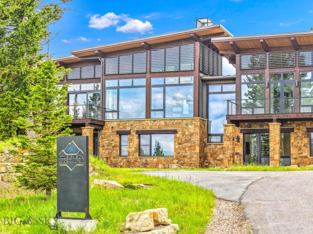93 Goshawk Trail