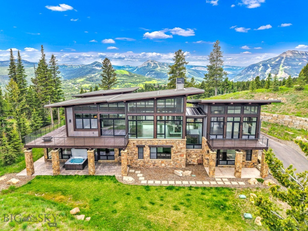 93 Goshawk Trail