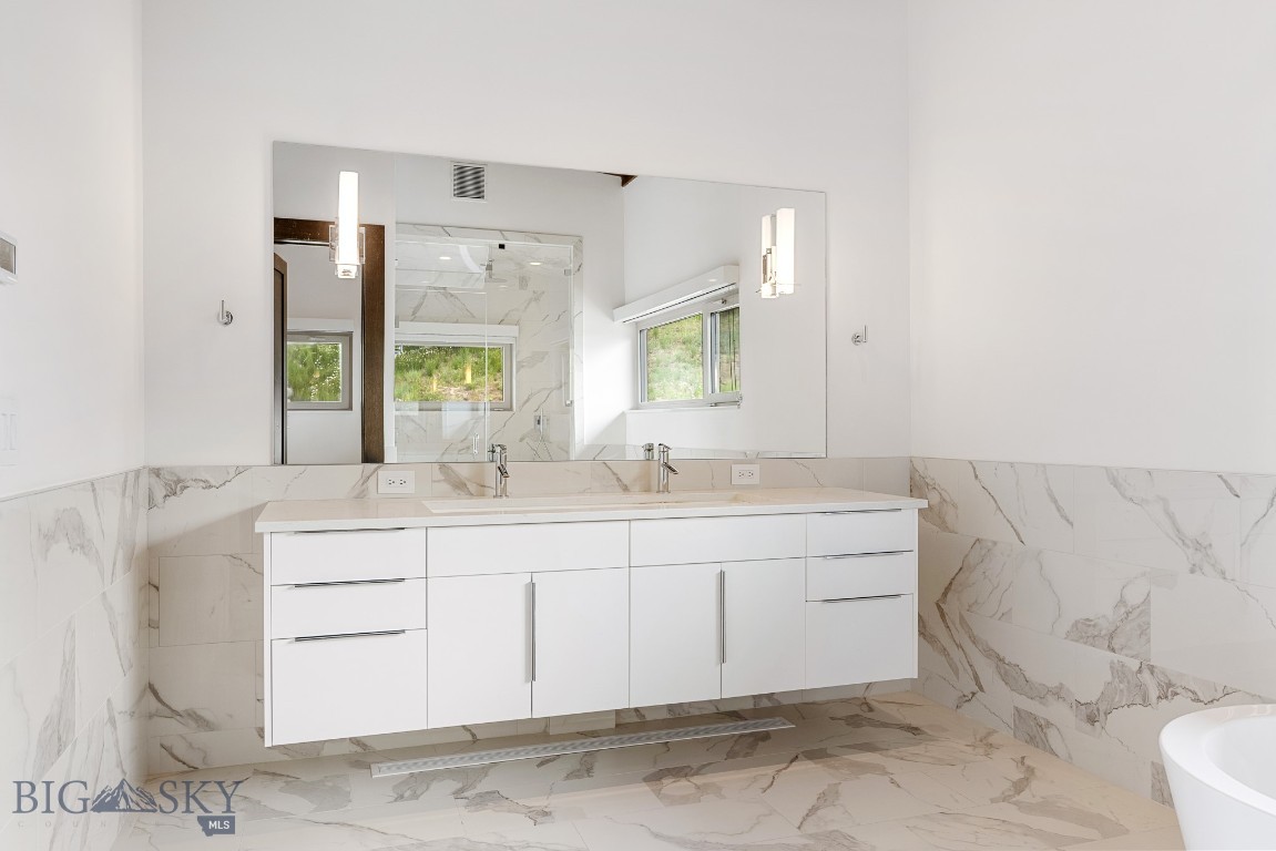 93 Goshawk Trail
