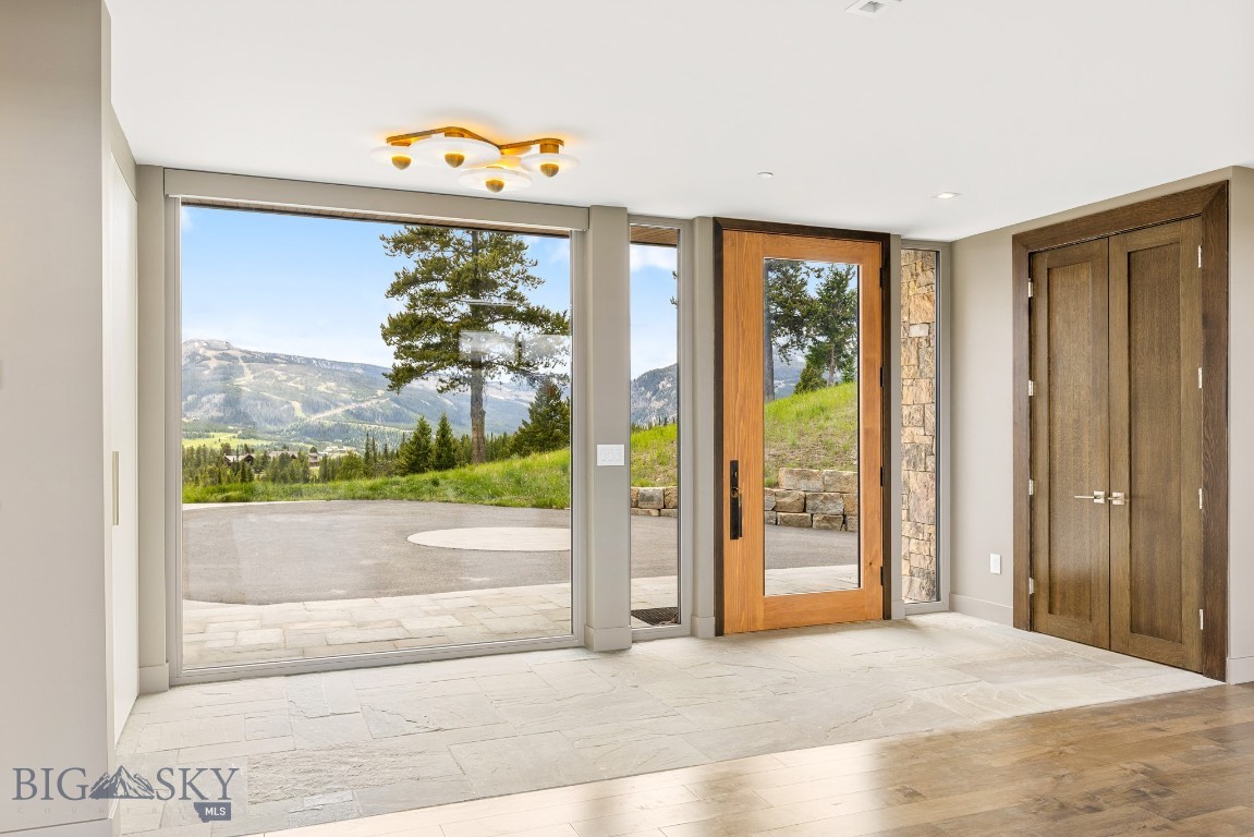 93 Goshawk Trail
