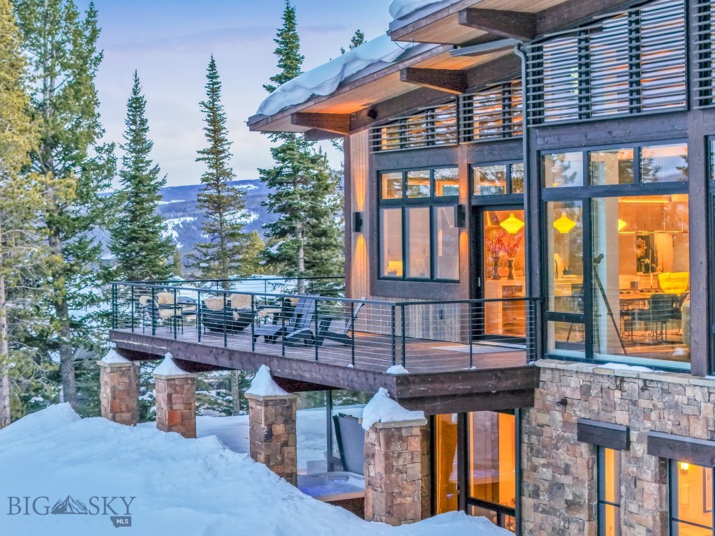93 Goshawk Trail
