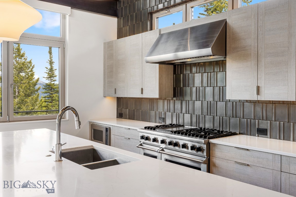 93 Goshawk Trail