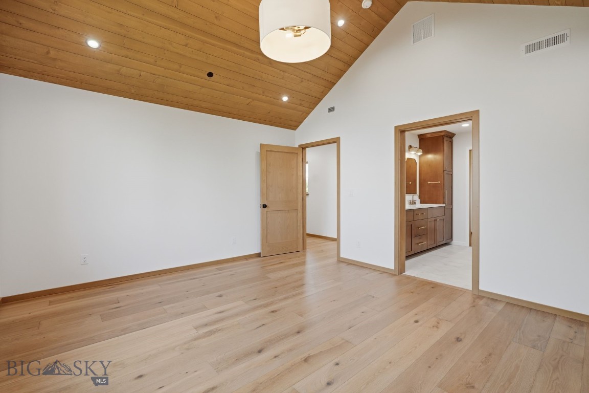 609 Tillyfour Road