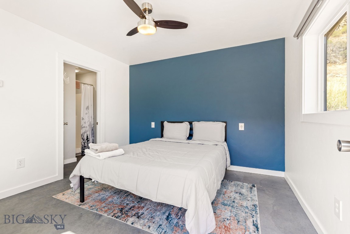 279 N Beartrap Canyon Road