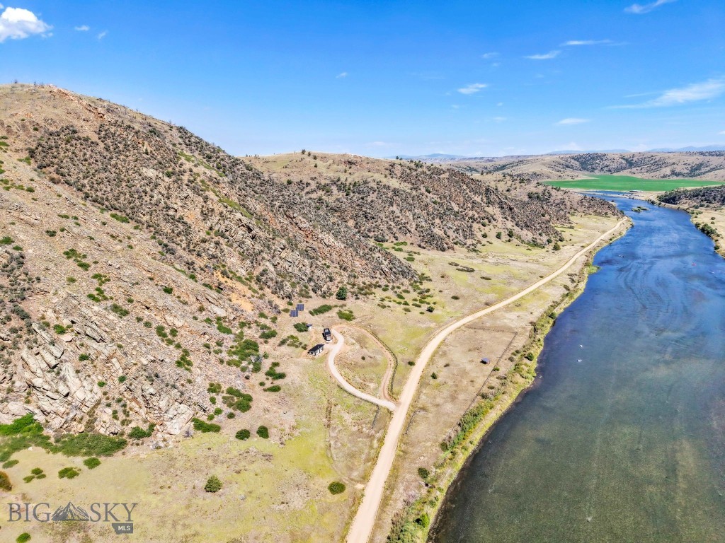 279 N Beartrap Canyon Road