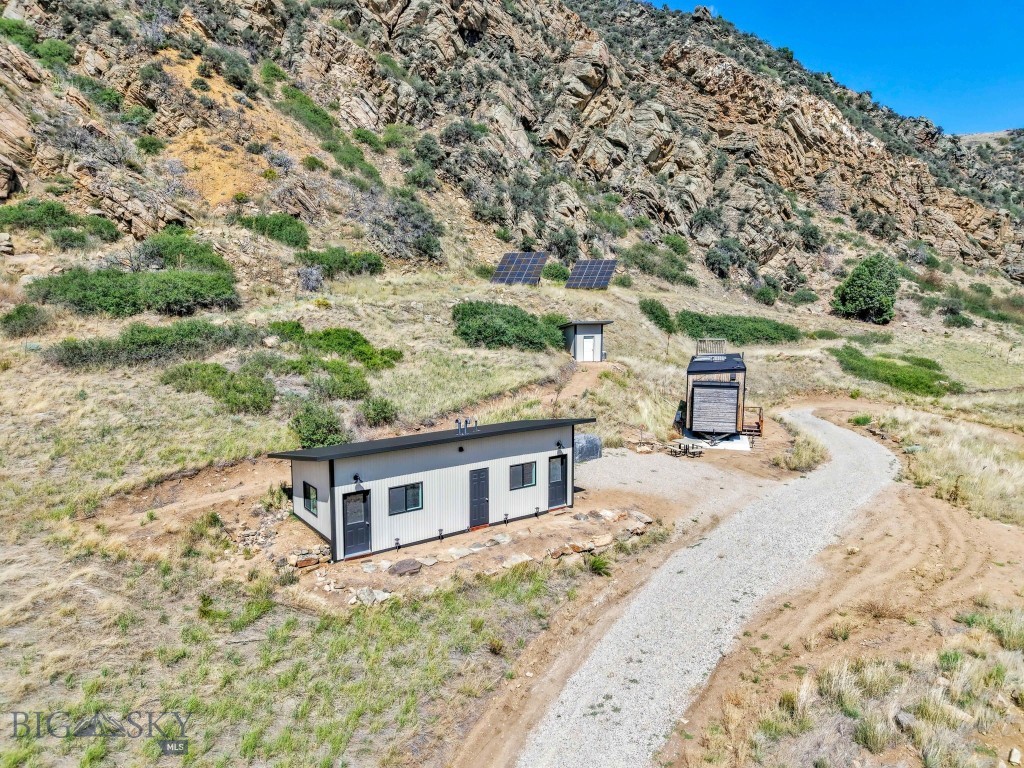 279 N Beartrap Canyon Road