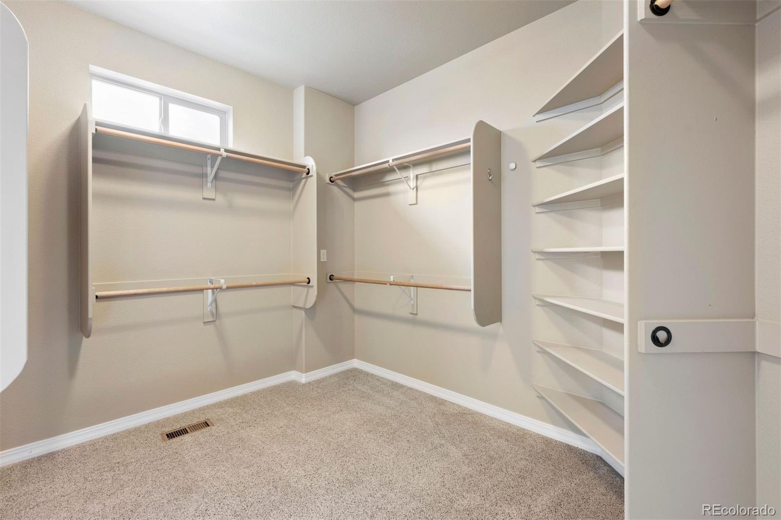 13435 Cedarville Way