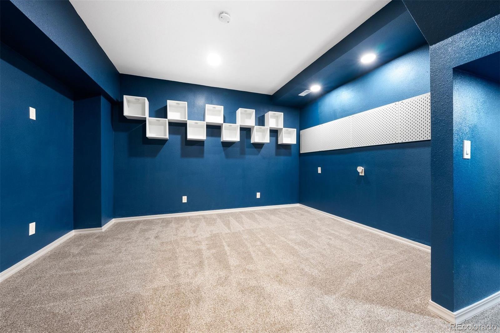 13435 Cedarville Way