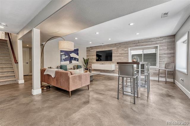 375 Cliff Falls Court