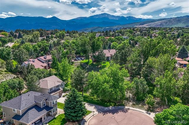 375 Cliff Falls Court