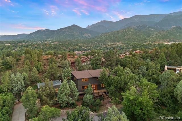 127 Via Vallecito