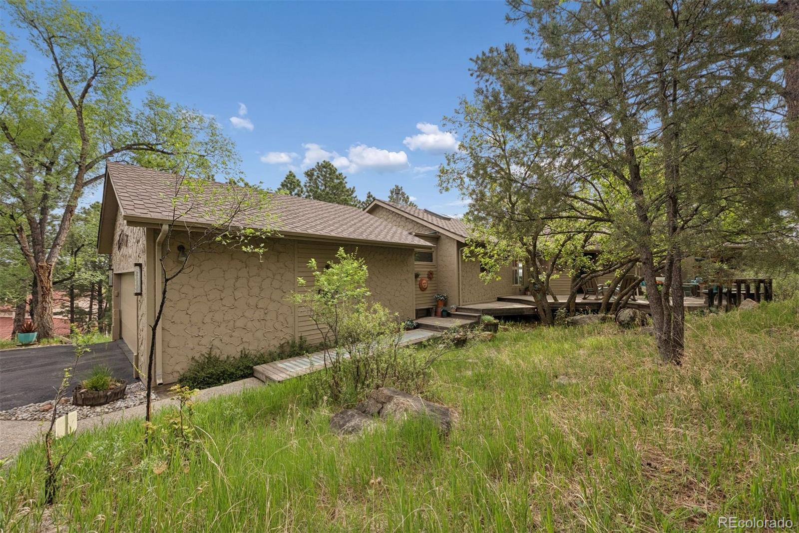 3915 Wakefield Drive