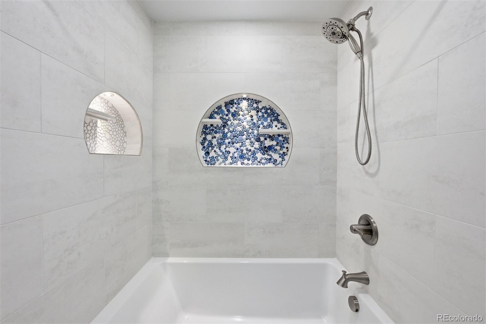 6530 Arequa Ridge Lane