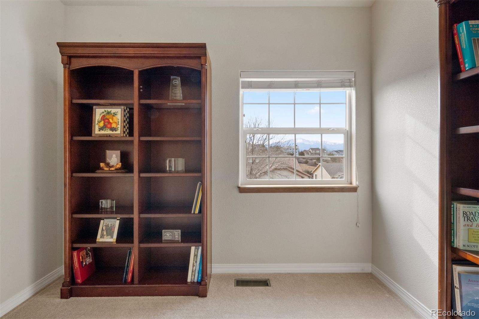 5531 Wells Fargo Drive