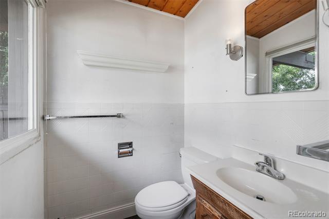 3206 Gladiola Drive