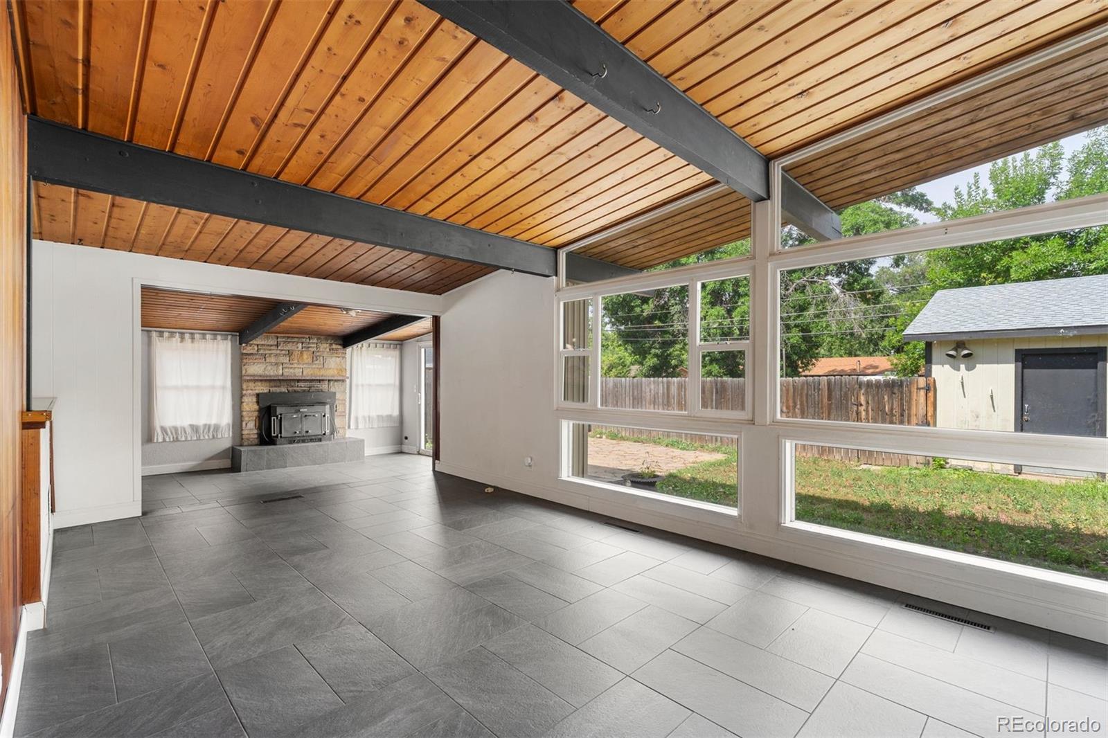 3206 Gladiola Drive