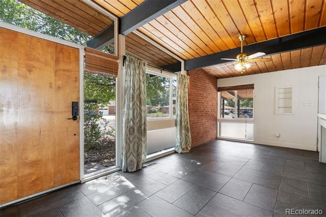 3206 Gladiola Drive