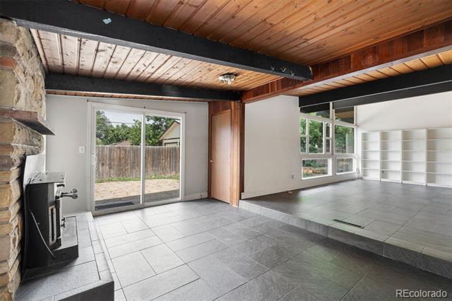 3206 Gladiola Drive