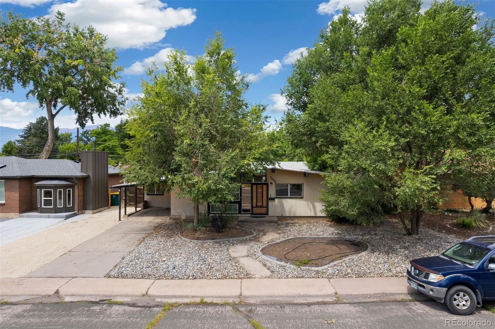 3206 Gladiola Drive