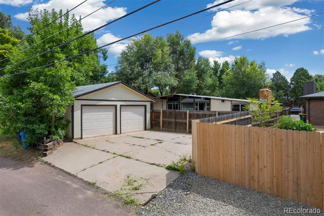 3206 Gladiola Drive