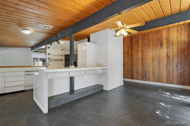 3206 Gladiola Drive