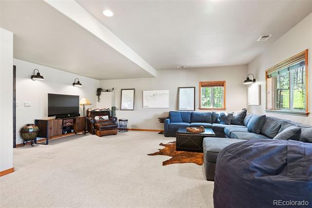 525 Pembrook Drive