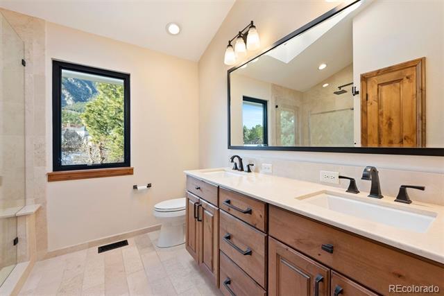 5480 Broadmoor Bluffs Drive