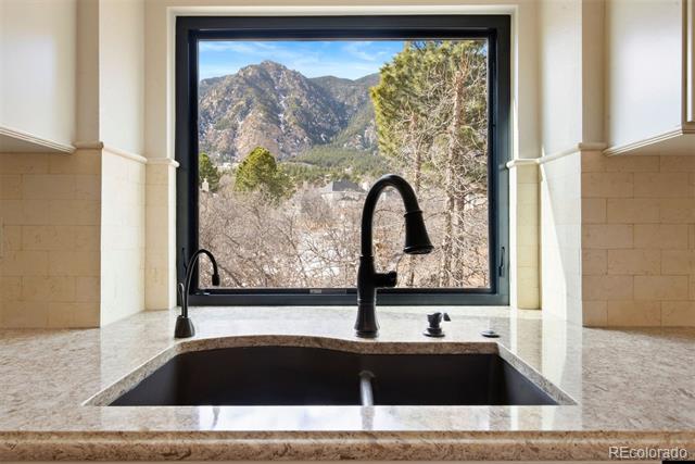 5480 Broadmoor Bluffs Drive