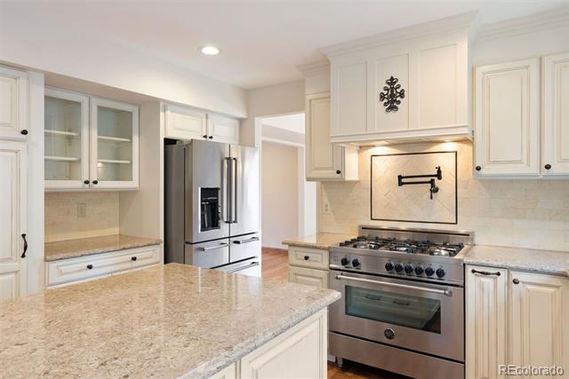 5480 Broadmoor Bluffs Drive