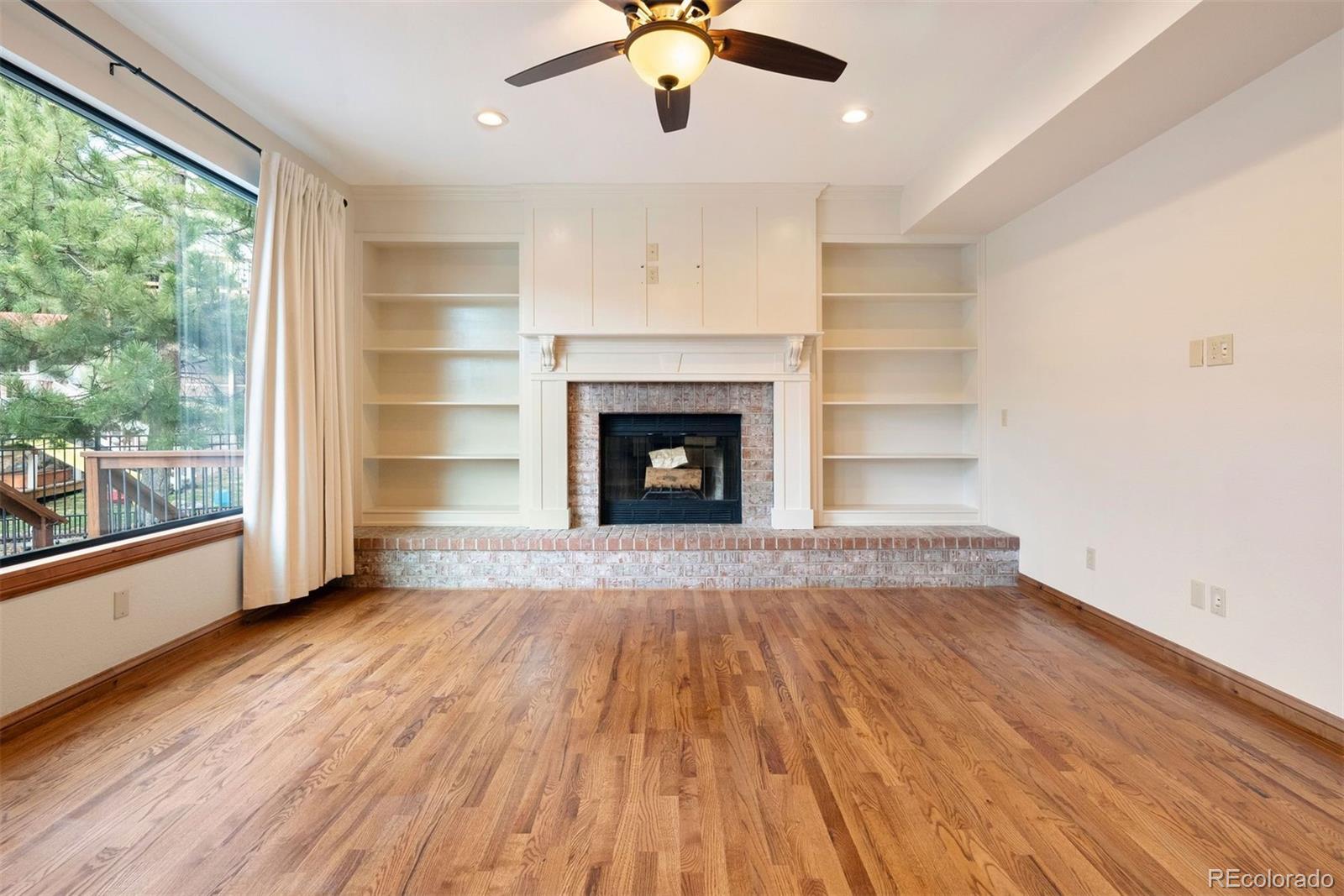 5480 Broadmoor Bluffs Drive