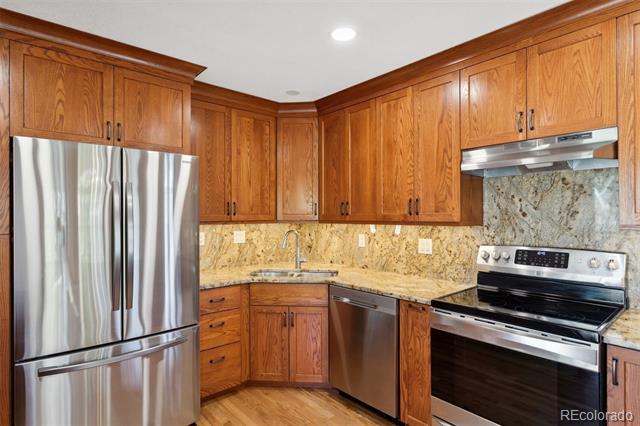 350 Ponderosa Court