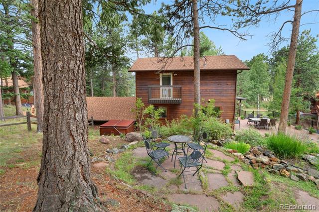 350 Ponderosa Court