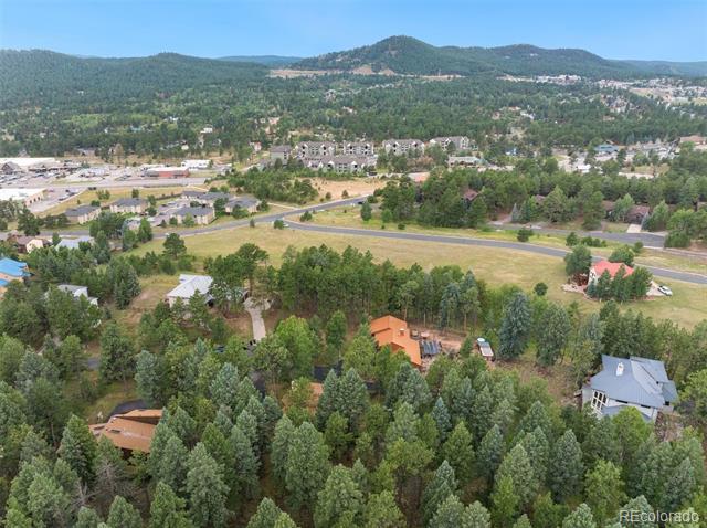 350 Ponderosa Court