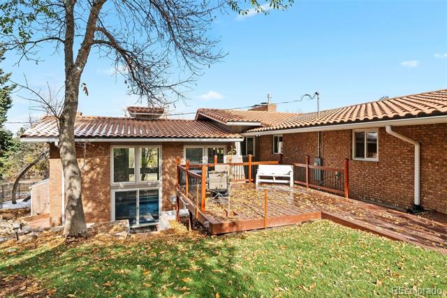 7 Penrose Boulevard